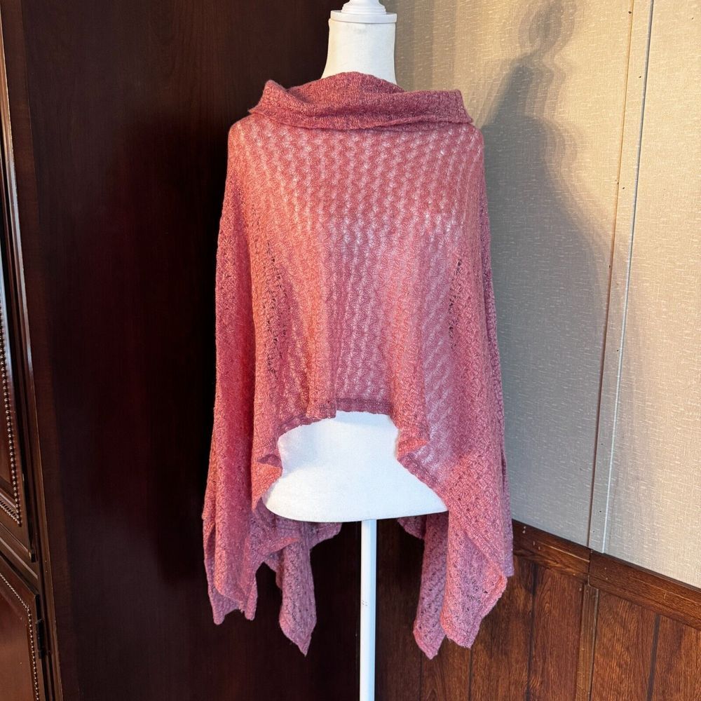 Cupio Drape Cape Cover Up Long Sleeve NWT Wome's Size Small‎ Metallic Rose